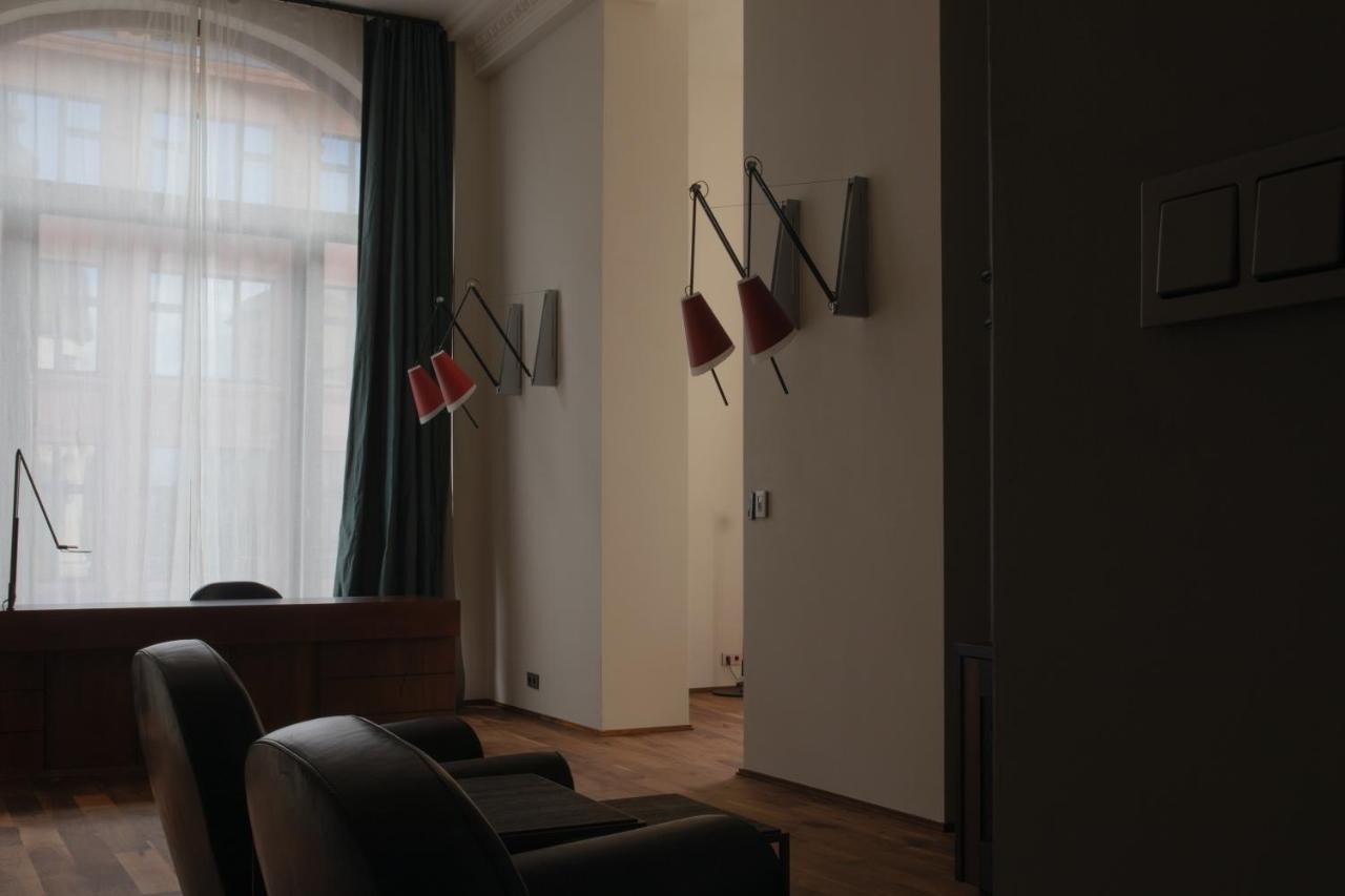 فندق مونوبول فروتسواف المظهر الخارجي الصورة A room in the German National Museum of Music