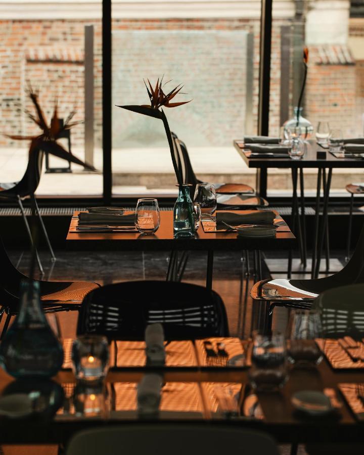 فندق مونوبول فروتسواف المظهر الخارجي الصورة Interior of the restaurant