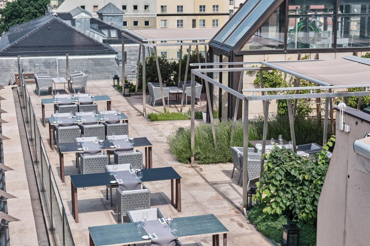 فندق مونوبول فروتسواف المظهر الخارجي الصورة The rooftop terrace