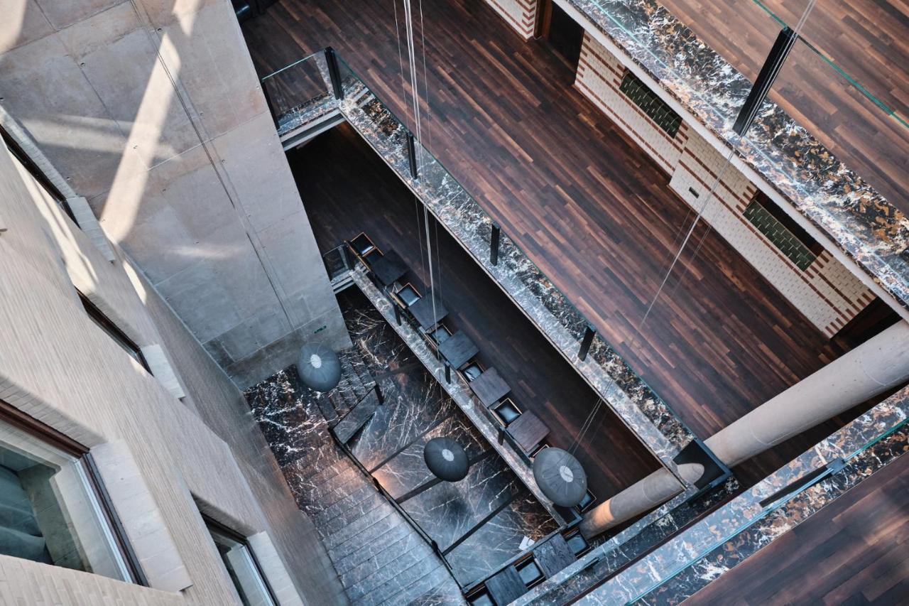فندق مونوبول فروتسواف المظهر الخارجي الصورة The interior of the hotel